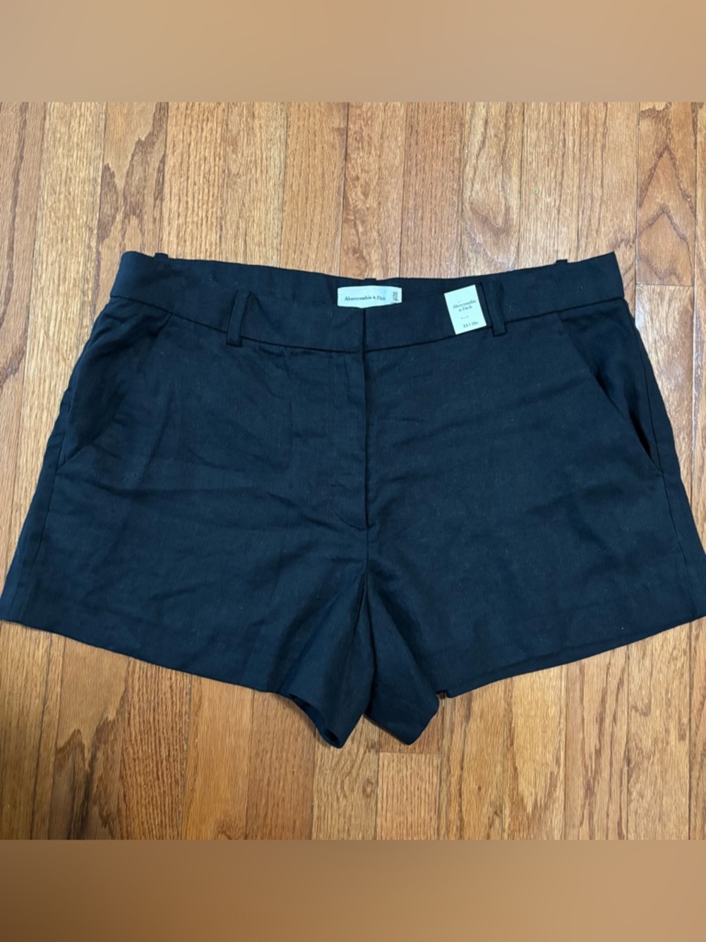 Abercrombie & Fitch mid rise black linen blend zip fly shorts 33/16 R
